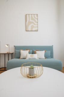 2AC City Apartment - nähe Metro U1 - 0