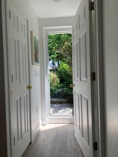 2 Bedroom Garden Apartment Near Journal Square - Prime World Cup Lodging - 3