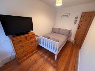 3 Double Bed Character Cottage in Quiet Hamlet - 5