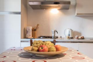 Loppia Bay View Apartment - 1