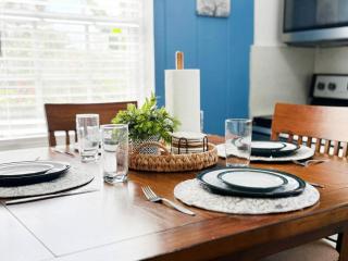Cozy Home Near MIA, Coral Gables and Brickell - 1