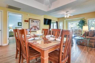 Golf Course Home with Balcony in North Myrtle Beach! - 2