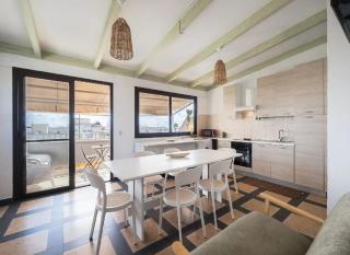 Fronte Mare in Centro a Torre Lapillo - 9