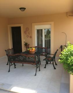 Olive Grove Family Home - 7