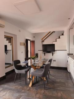 City Center Charming Duplex - Space Maison Apartments - 0