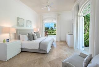 Sugar Hill Resort, Bananaquit - 2