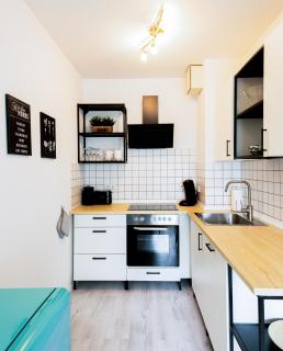 Kompaktes Apartment mit Parkplatz & Top-Anbindung - ideal für Kurzaufenthalte - 2
