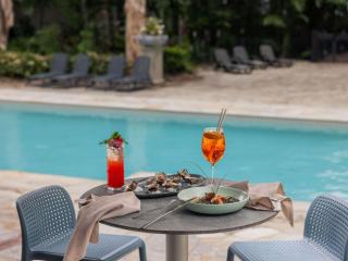 Pullman Palm Cove Sea Temple Resort & Spa - 8