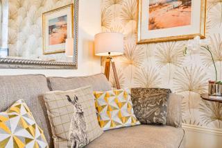 Muntham - Studio Apartment 7 - 6