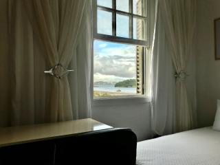 Vista Mar | Pé na Areia | Cama Queen | Enxoval - 1