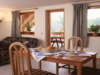 Holiday Home in Germany with Garden Terrace - Bredenborn - 8