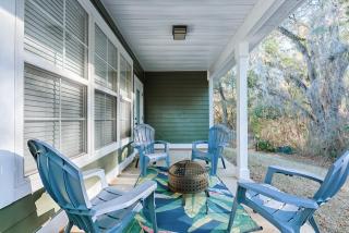 Manassas House 4 BDR Patio Firepit - 5