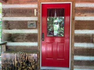 Fox Trot Cabins - 9