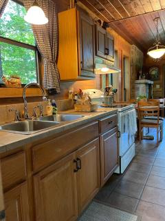 Fox Trot Cabins - 5