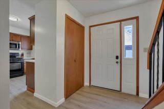 Modern Retreat with Forest Views 3BR Near Airport & Downtown - 5