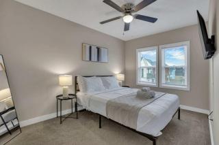 Modern Townhouse in Historic Building Walk to Downtown - 8