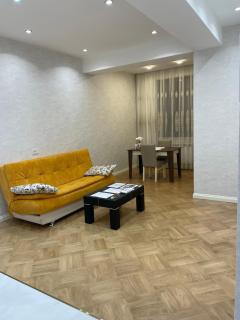 Baku City Center Studio - City View & Modern Comfort - 5