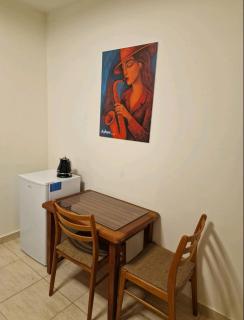 Private Room with En-Suite Bathroom in Central Larnaca - 7