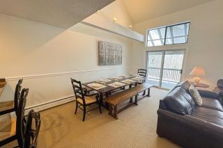 Okemo Trailside 37B - 6