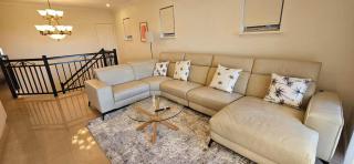 Quiet Central Apartment - 6