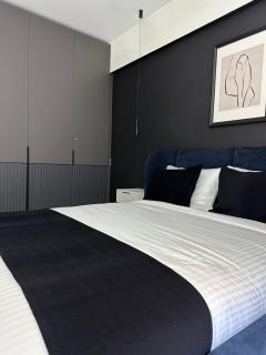 Lily's Maison II The Horizon - 1