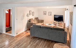 3 Bedroom Amazing Home In Hammenhög - 1