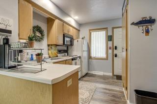 Less Than 1 Mi to Peninsula State Park Central Condo - 2