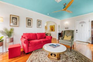 2BR Chateau with Outdoor BBQ in Corpus Christi - 5
