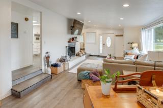 Stunning Mountain Views! Secluded Retreat in Bend - 4