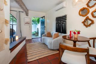 Casa Blanca Suite B2 - New, Private, Cozy! - Montecito - 9