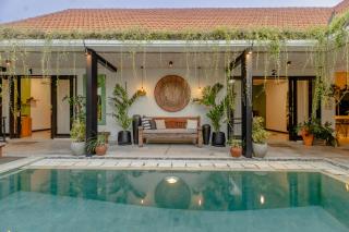 Villa Mint Dua, Peaceful 3BR Villa - Near La favela Seminyak - 8