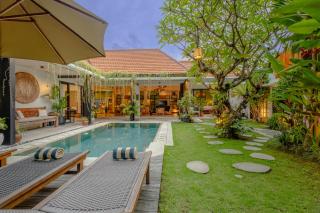 Villa Mint Dua, Peaceful 3BR Villa - Near La favela Seminyak - 0