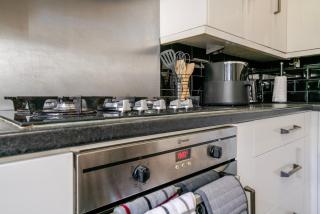 Westfield House, 2BR Sleeps 6, Oldham - 2