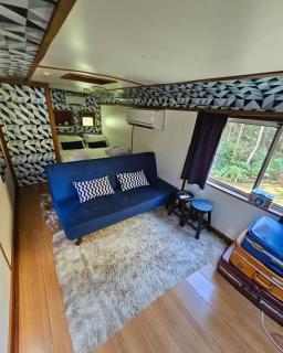 Ônibus Azul - Experiência de Hospedagem em Domingos Martins - 6