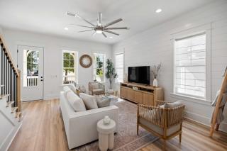 30A Retreat - Patio Shared Pool - 6