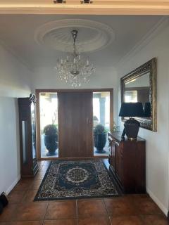 Hosts on the Coast Country Retreat - 6