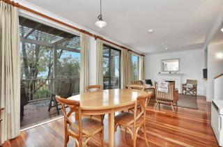 Villa Rose with Free Wine Tasting Included - 4