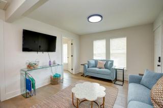 Hip-Nautic - Carriage House - King Beds near Beach - 5