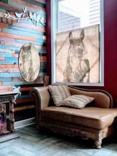 Gallery Alive! - 3