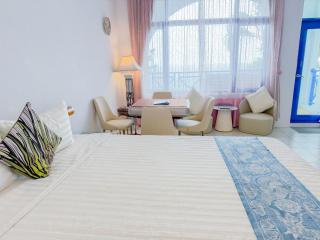 2026全新裝潢 地中海海景包棟-無邊際泳池 ktv 投影大螢幕 娛樂室 推薦包棟首選 - 9