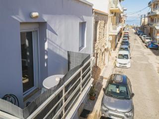 Sea & City - Luxury Maisonette Steps from the Beach with Private Terrace - 5
