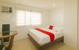RedDoorz at Casa 82 - 0