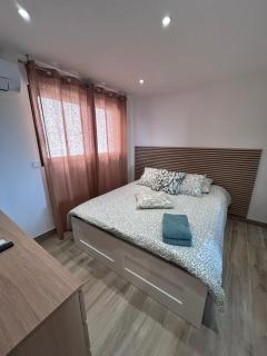 Chic & cozy 2 chambres , climatisée , rénové au calme - 5