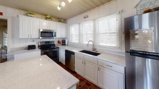 Oceanfront 5BR Home in Cherry Grove • Private Dune Walkway • Sleeps 15 • Terrapin Cove - 5