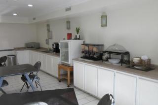 Quality Inn Carlin - 3