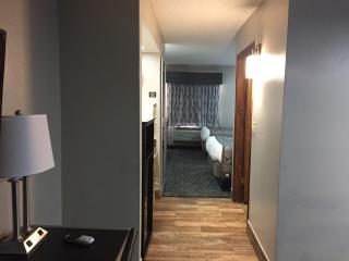 Red Roof Inn & Suites Jackson - Richland - 5