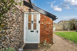 Old Rectory Cottage, Tostock - 8