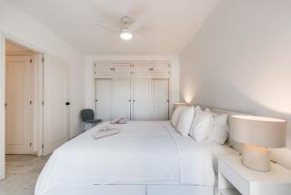 Ultimate Rentals - Coastal Escape - Apartment w Terrace & Sea View - Mijas - 7