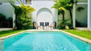 Modern and stylish 2 Bedroom Villa Ubud - 9
