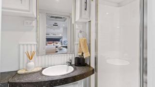 Vineyard Farmstay - 2